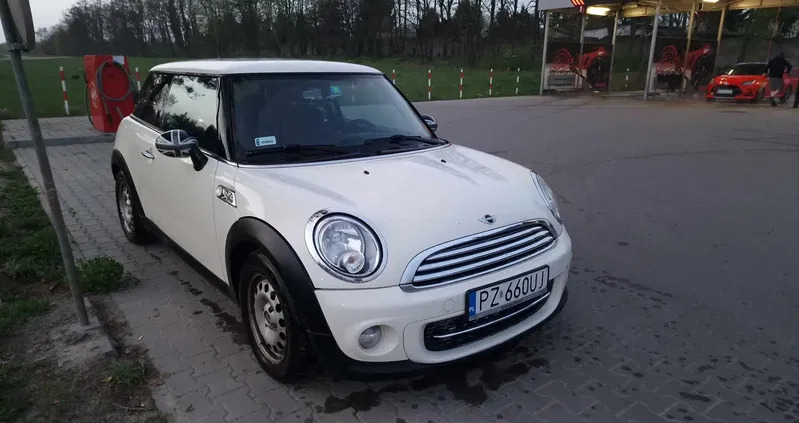 mini MINI ONE cena 16900 przebieg: 214459, rok produkcji 2009 z Puszczykowo